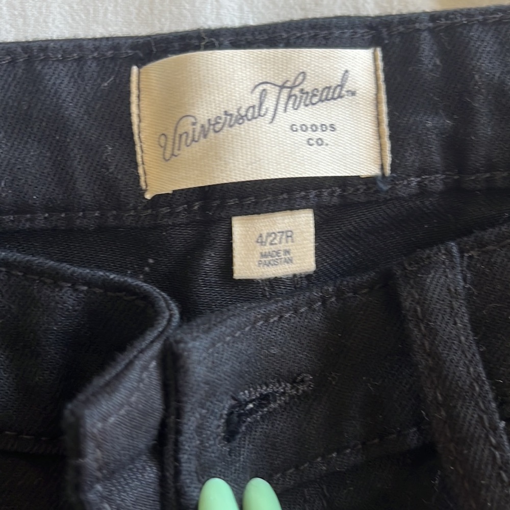 Universal thread - Picture 2 of 2